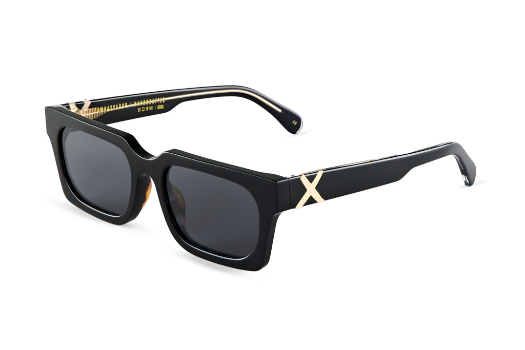 AMBASSADOR/ GLOSS BLACK