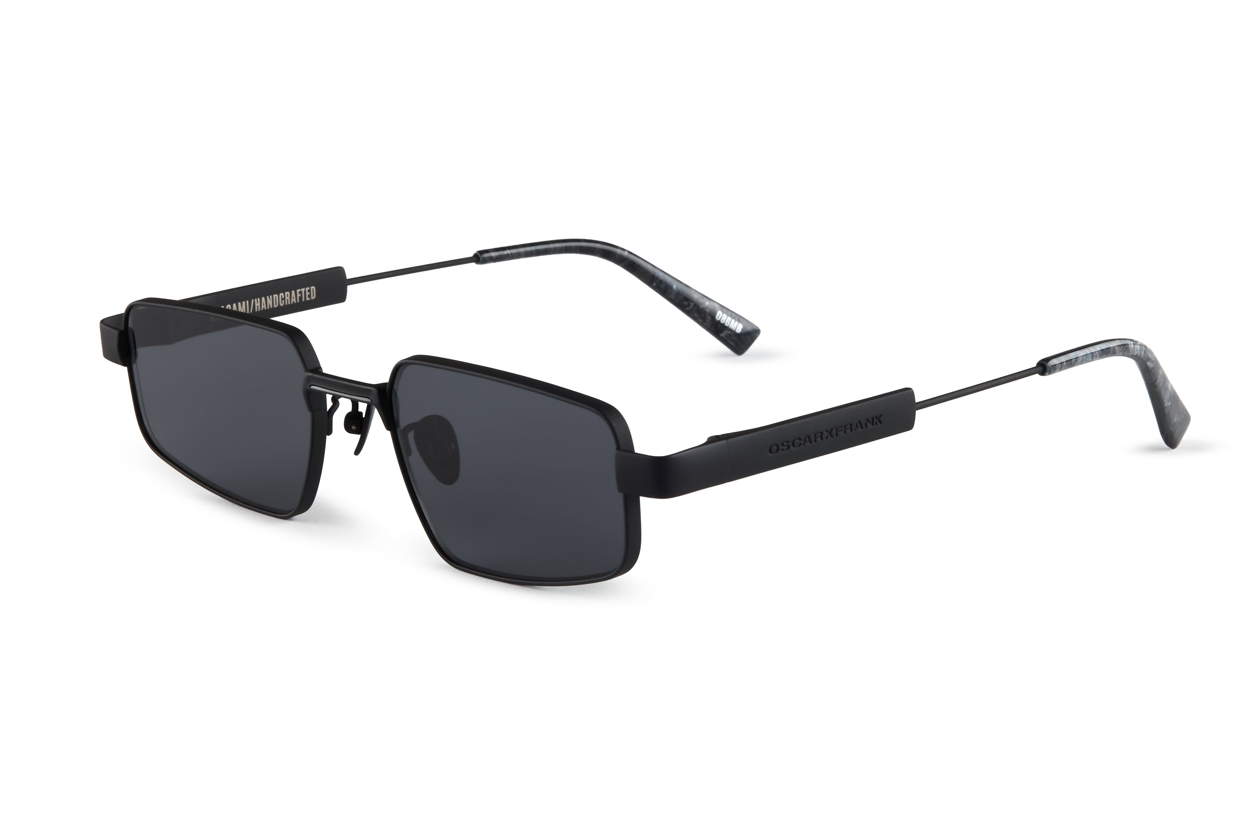 KAGAMI - MATTE BLACK