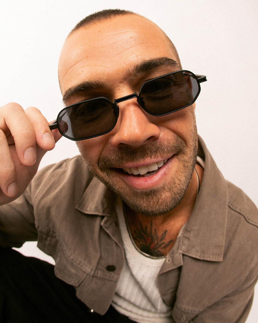 MR ZUZU - Matte Blk Titanium / Grey Lens