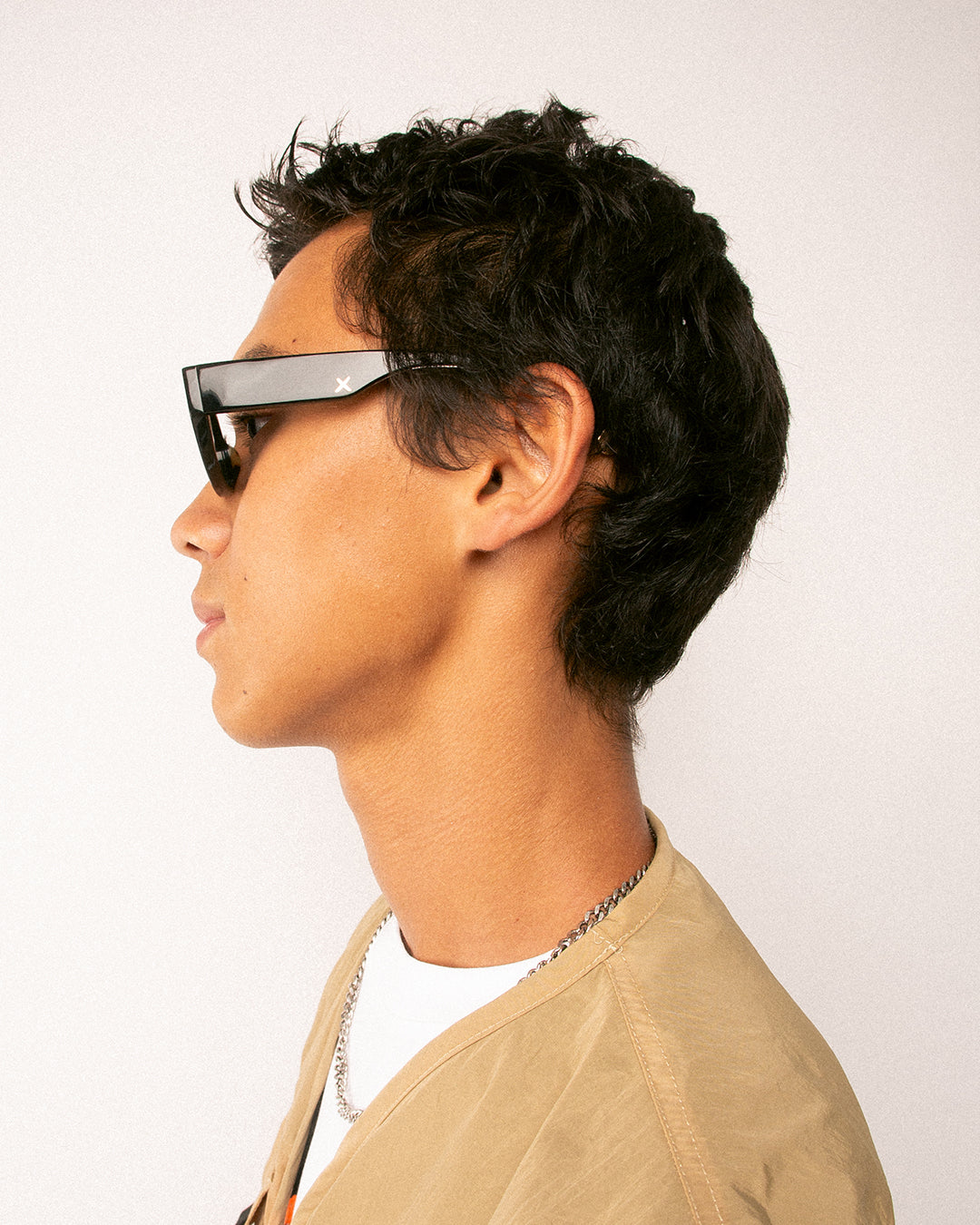 HANNYA - Gloss Black