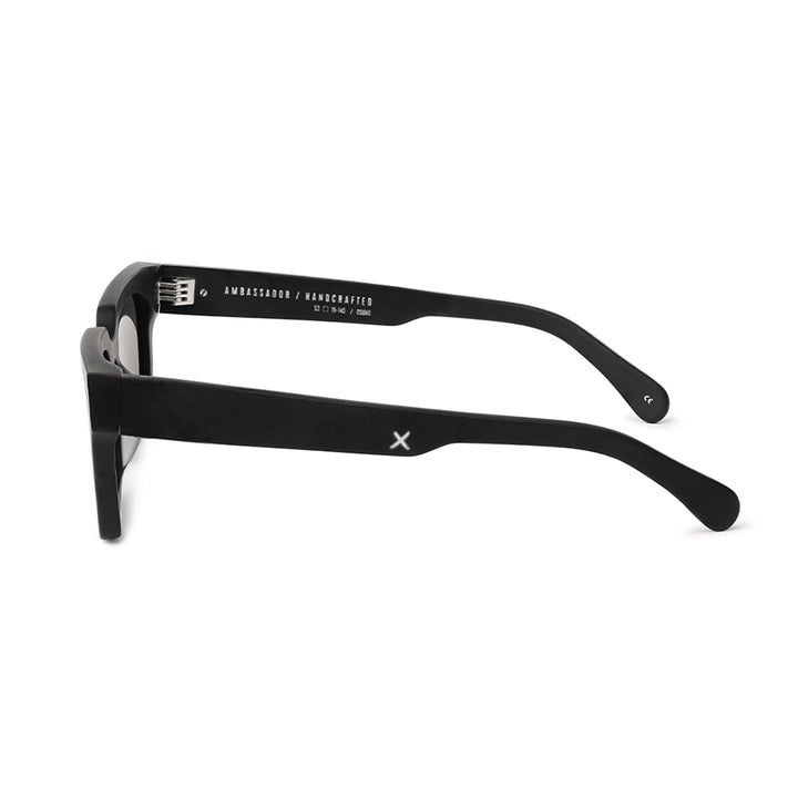 AMBASSADOR/ MATTE BLACK