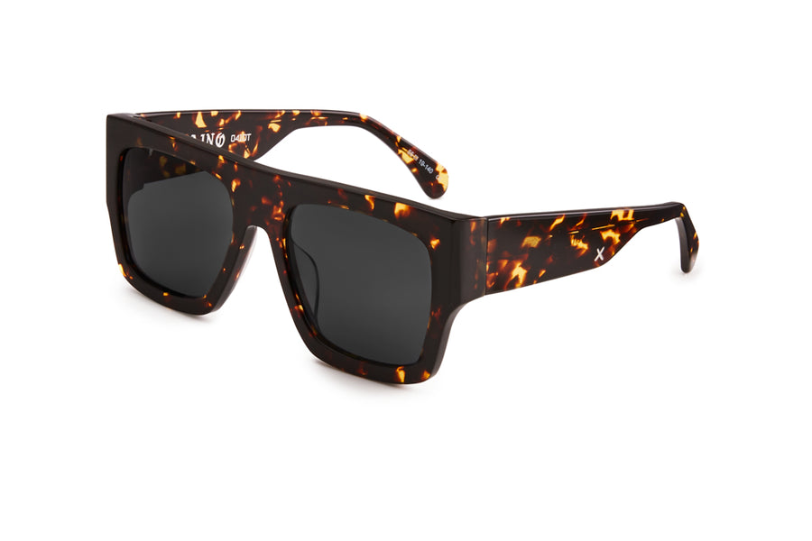 CAINO/ DARK TORT